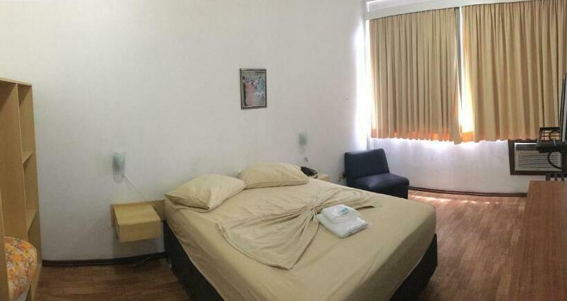 豪华房间, St. John