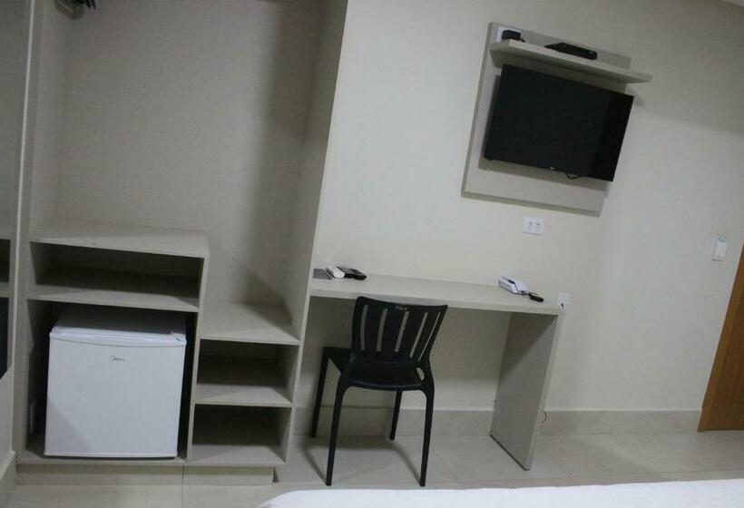 3-Bett-Standardzimmer, Sudoeste