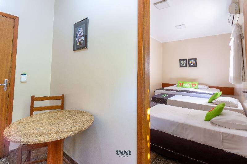 غرفة قياسية رباعية, Pousada água Eterna   Próximo Ao Museu De Cera, Hot Beach E Thermas Dos Laranjais   By Up