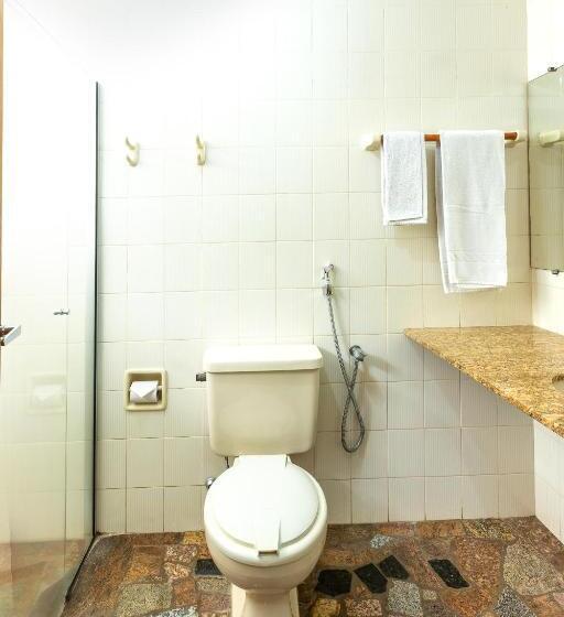 غرفة قياسية رباعية, Pousada água Eterna   Próximo Ao Museu De Cera, Hot Beach E Thermas Dos Laranjais   By Up