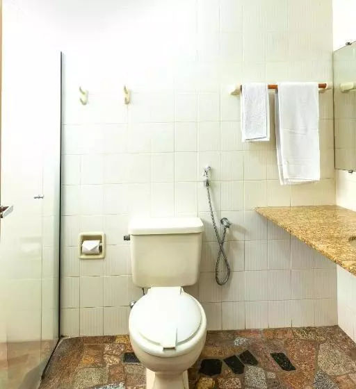 Standard Neljän Hengen Huone, Pousada água Eterna Próximo Ao Museu De Cera, Hot Beach E Thermas Dos Laranjais By Up