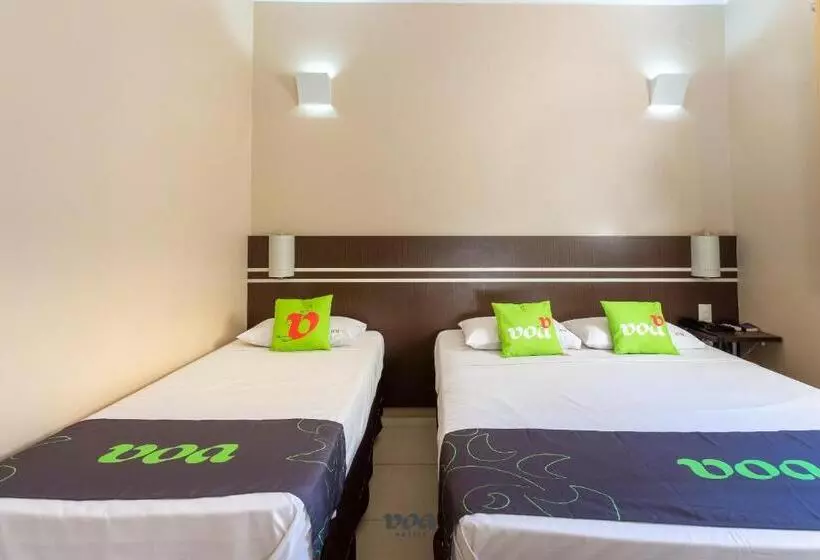 Deluxe Neljän Hengen Huone, Pousada água Eterna Próximo Ao Museu De Cera, Hot Beach E Thermas Dos Laranjais By Up