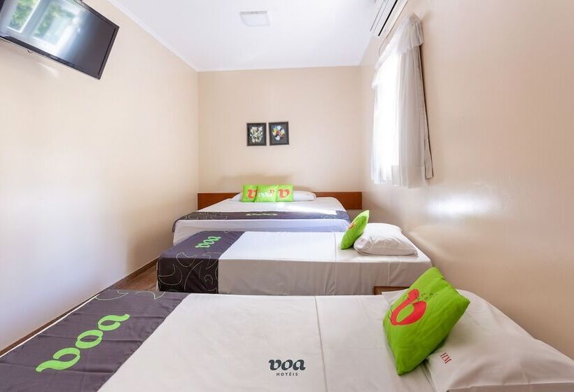 غرفة قياسية رباعية, Pousada água Eterna   Próximo Ao Museu De Cera, Hot Beach E Thermas Dos Laranjais   By Up