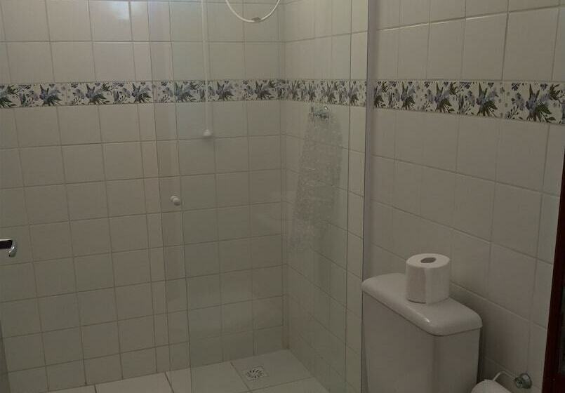 סוויטה משפחתית, Joinville Hostel & Pousada