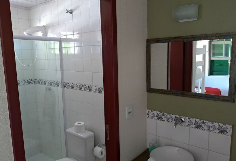 סוויטה, Joinville Hostel & Pousada