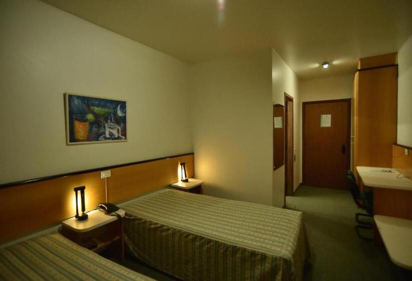디럭스 룸, Park Hotel Morotin