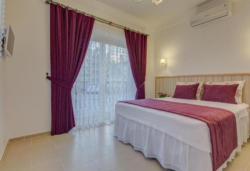 اتاق لوکس, Bellapi̇etra