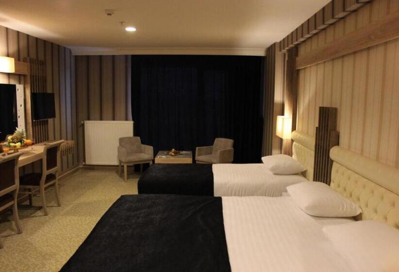 اتاق استاندارد یک نفره, Neba Royal