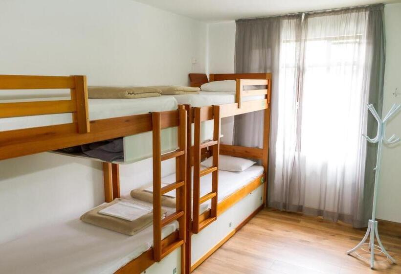 四人标准间, Jardim Botânico House