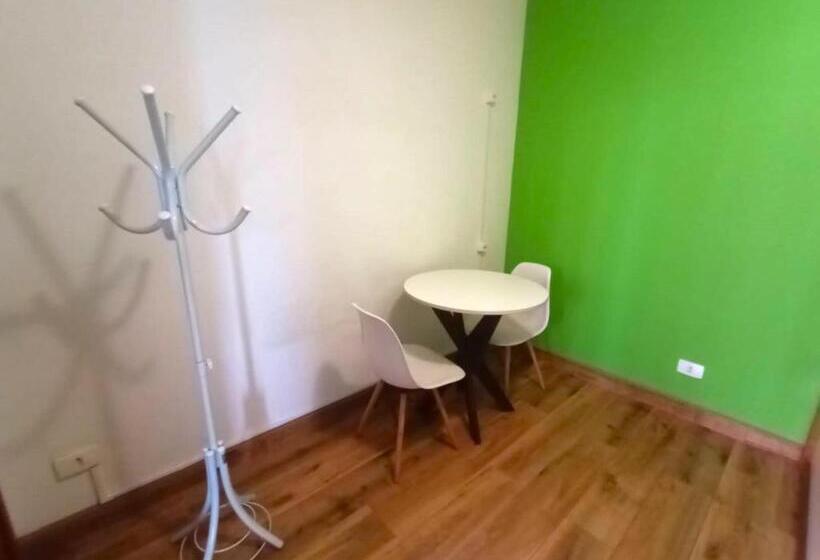 经济房, Jardim Botânico House