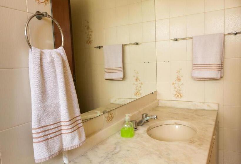 四人标准间, Jardim Botânico House