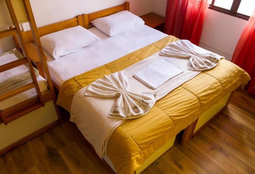 四人标准间, Jardim Botânico House