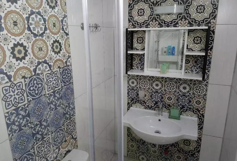 Deluxe Kolmen Hengen Huone, Ena Serenity Boutique