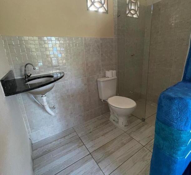 سوییت با چشم‌انداز استخر, Hostel Do Ceu