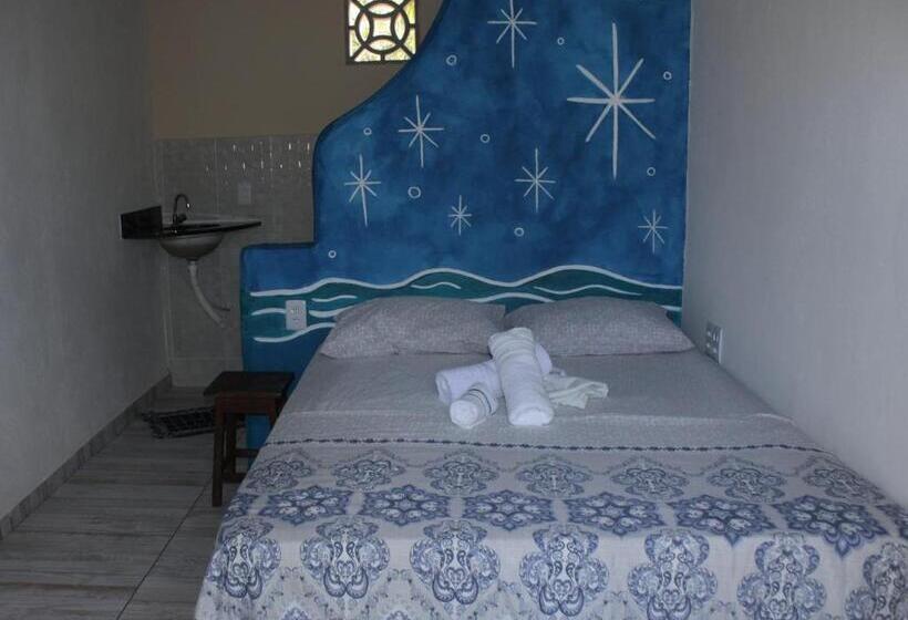 سوییت با چشم‌انداز استخر, Hostel Do Ceu