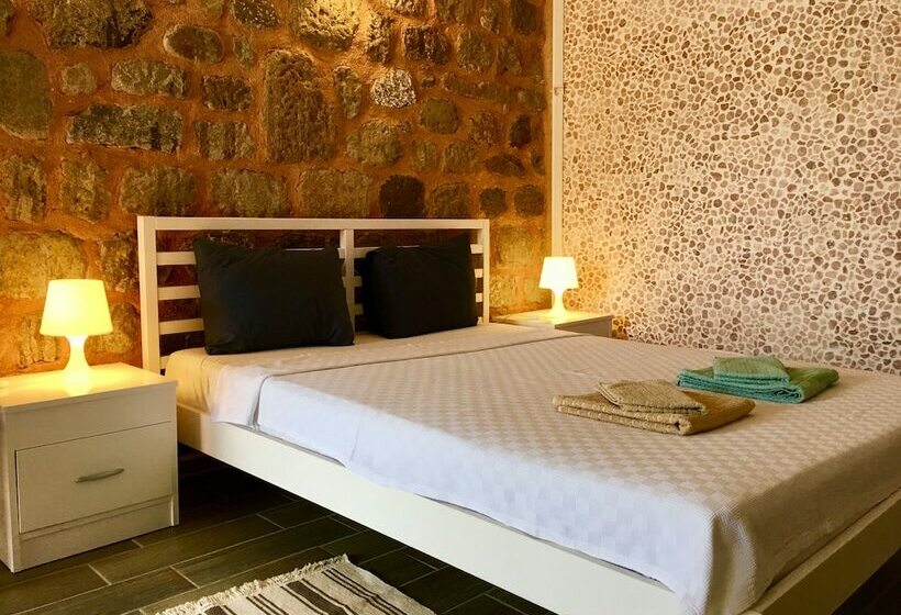 غرفة ديلوكس, Attalos Suites