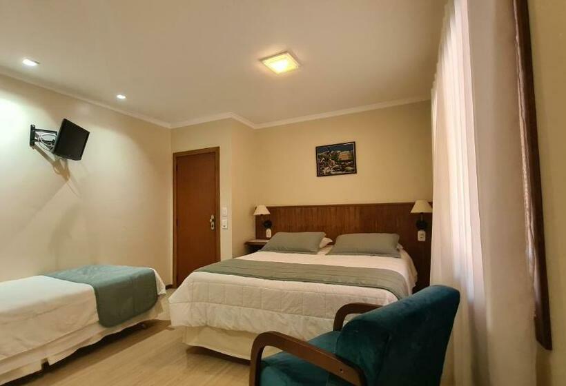 Семейный Номер Deluxe, Azaleia