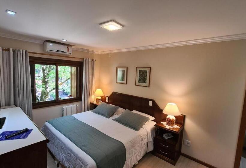 Номер Deluxe, Azaleia