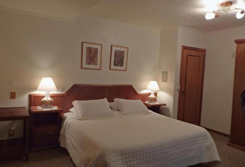 Номер Deluxe, Azaleia