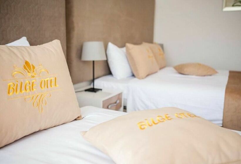 إستديو عائلى, Bilge Suite