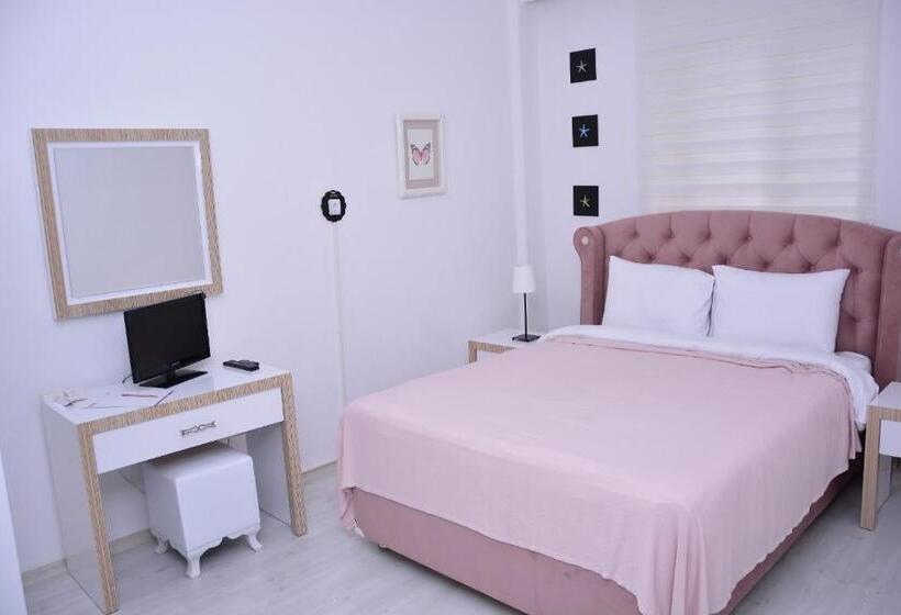 غرفة قياسية فردية, Bilge Suite