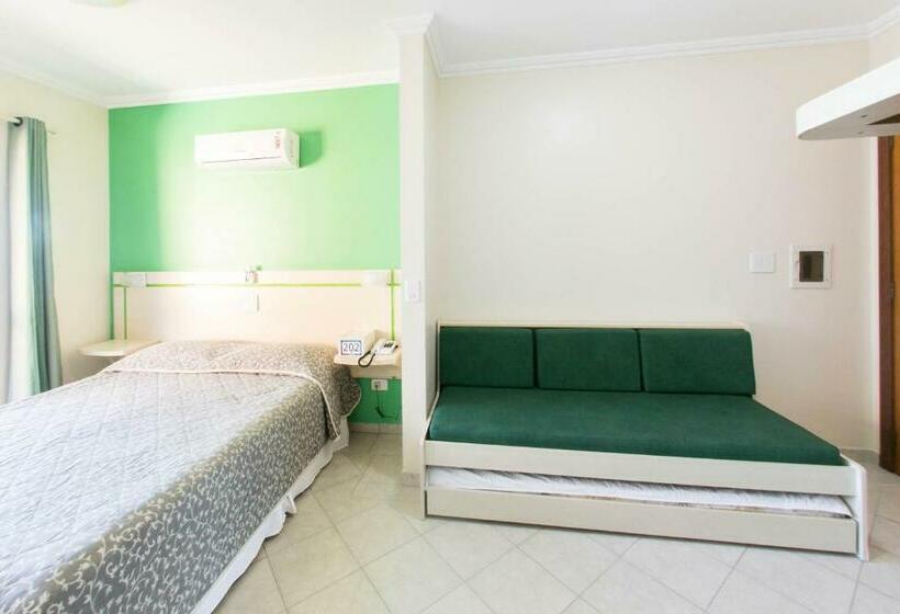 اتاق کلاسیک چهارنفره, Bombinhas Praia Apart Hotel   Unidade Rua Bem Te Vi