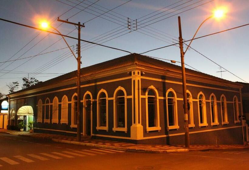 Номер Стандарт, Casarão