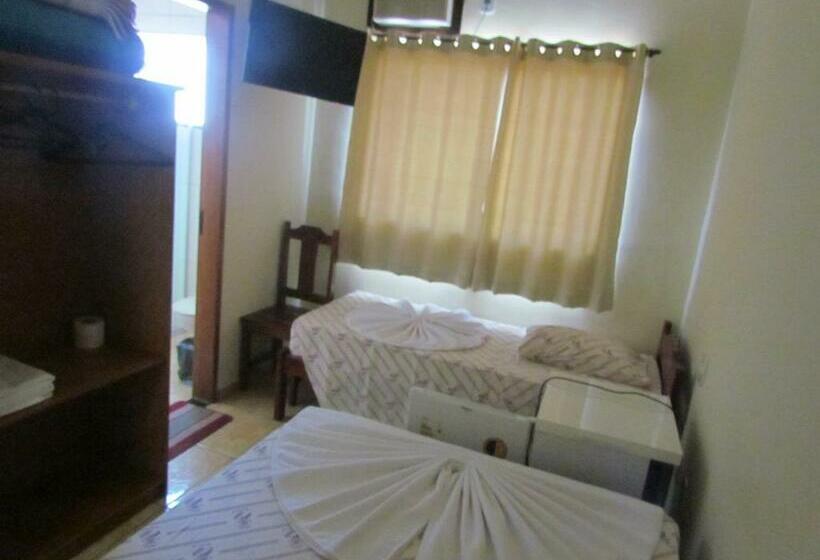 חדר סטנדרט לשלושה, Colorado