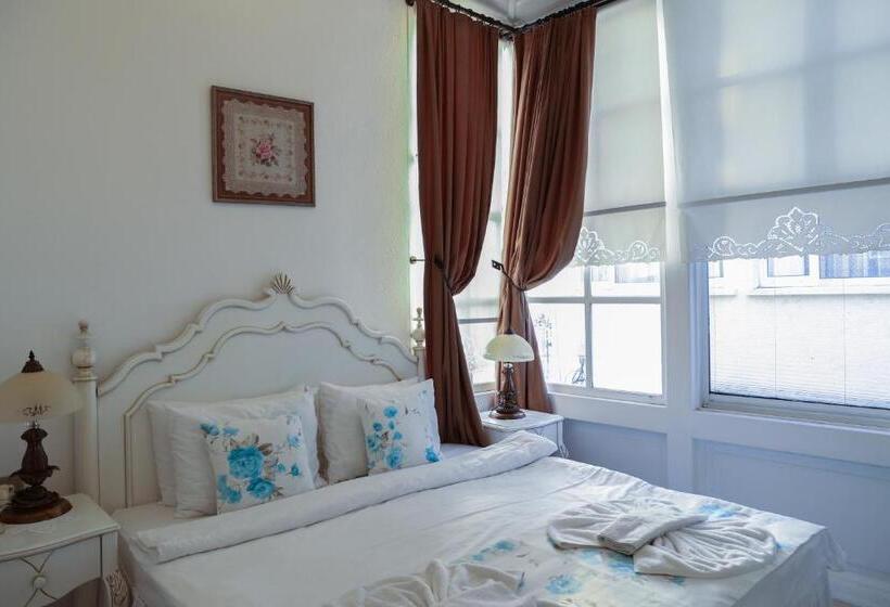 豪华海景房, Dantela Butik