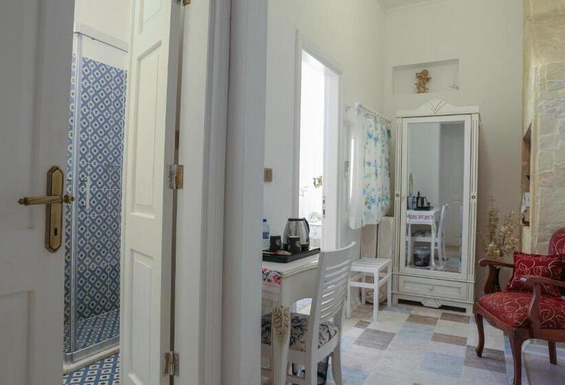 带大床的高级房间, Dantela Butik