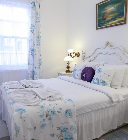 带大床的高级房间, Dantela Butik