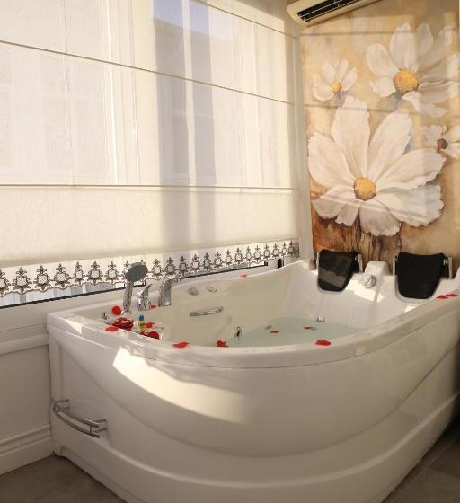 豪华房间, Dantela Butik