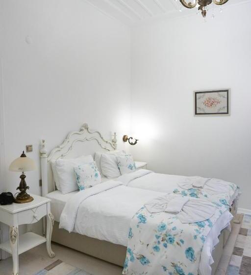 带大床的高级房间, Dantela Butik