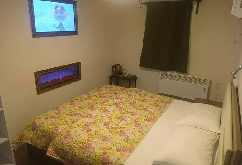 Standard-huone Sisäpuolella, Ena Serenity Boutique