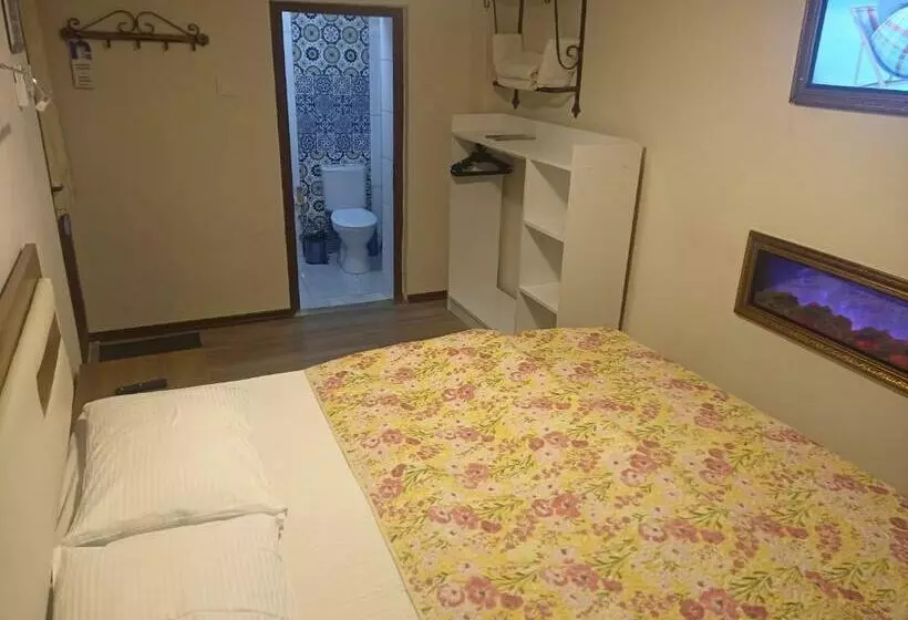 Standard-huone Sisäpuolella, Ena Serenity Boutique