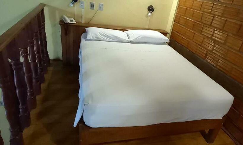 四人高级间, Le Massilia