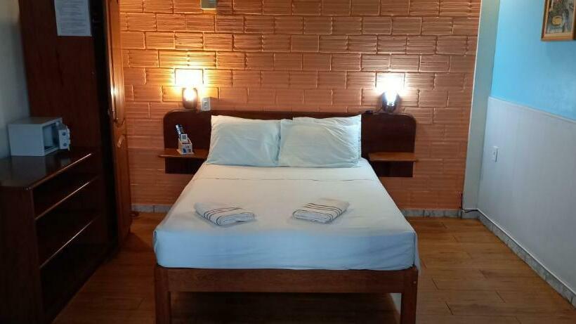 标准间, Le Massilia