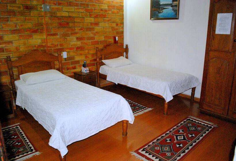 标准间, Le Massilia