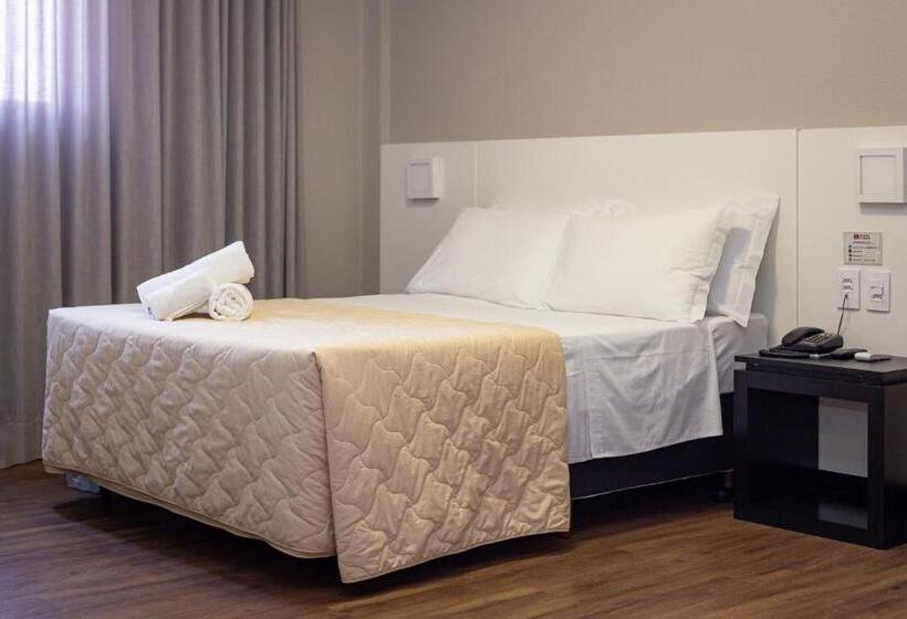 غرفة قياسية, Lunes