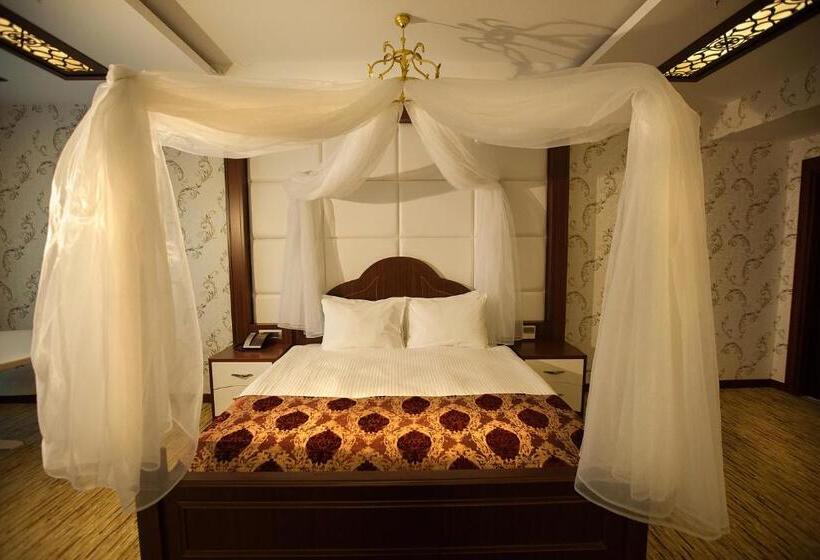 Люкс Повышенной Комфортности, Mitannia Regency