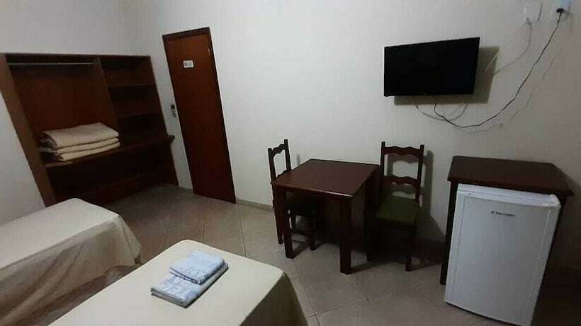 スタンダードルーム, Paris