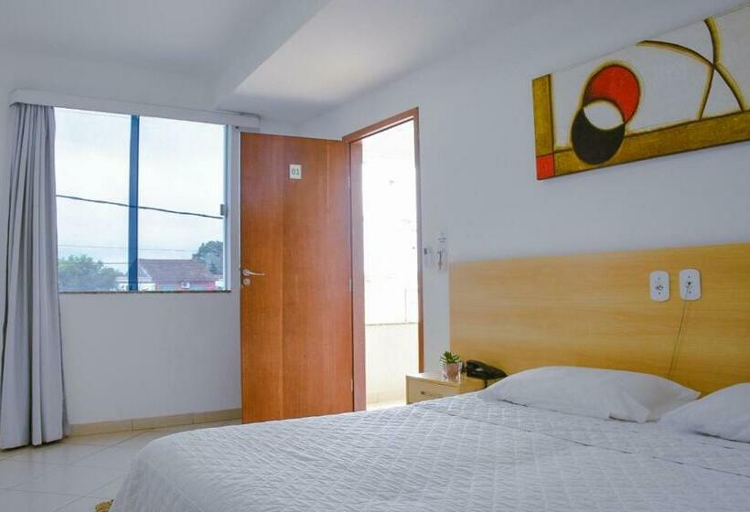 디럭스 룸, Pioneiro