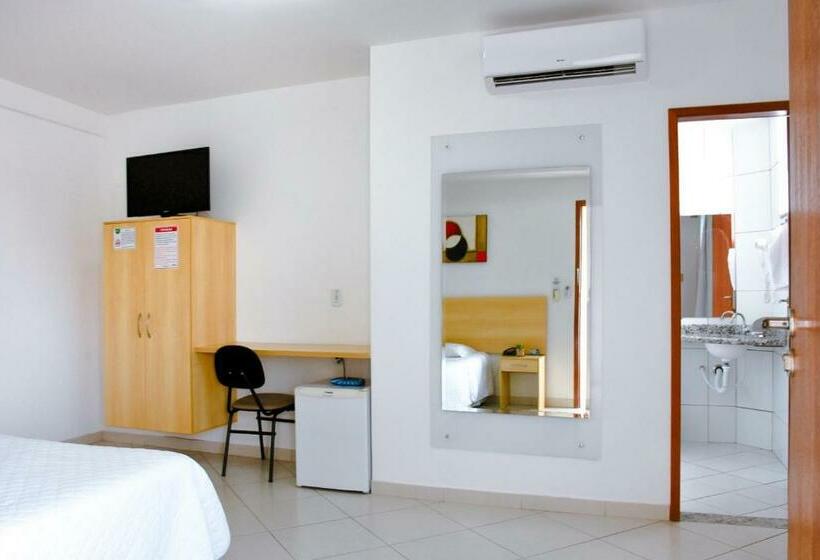 디럭스 룸, Pioneiro