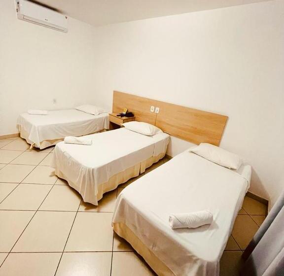 디럭스 트리플 룸, Pioneiro