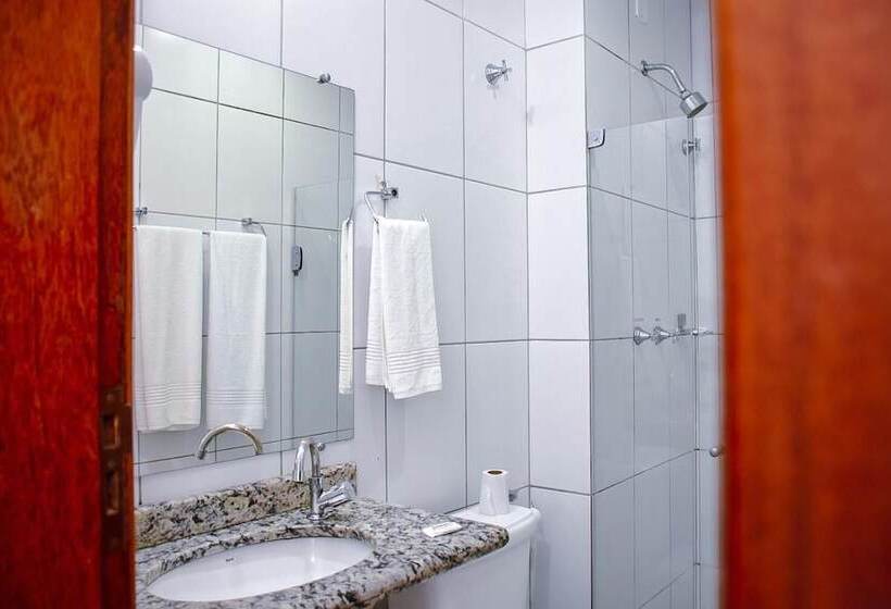 디럭스 스위트, Pioneiro