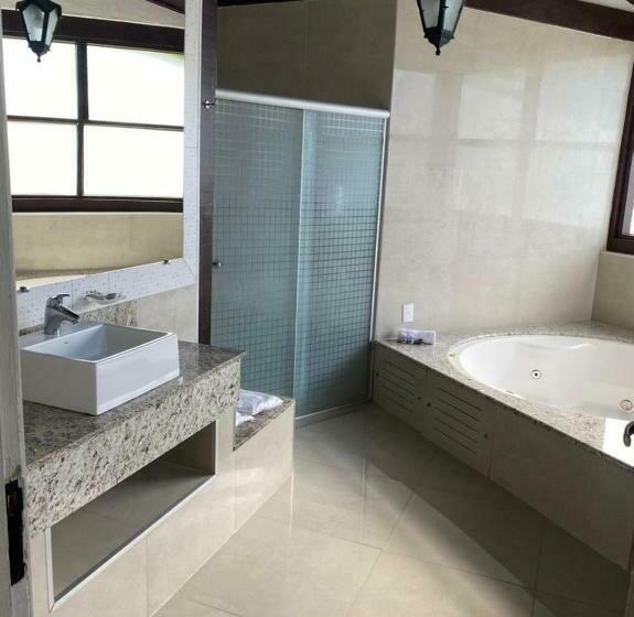 בקתת סופריור בת חדר 1, Pousada Shangri La