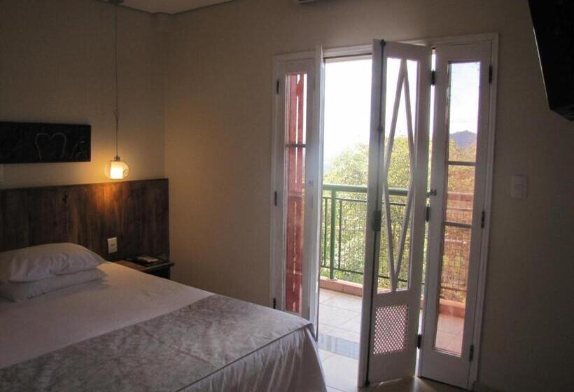 스탠다드 룸, Pousada Shangri La