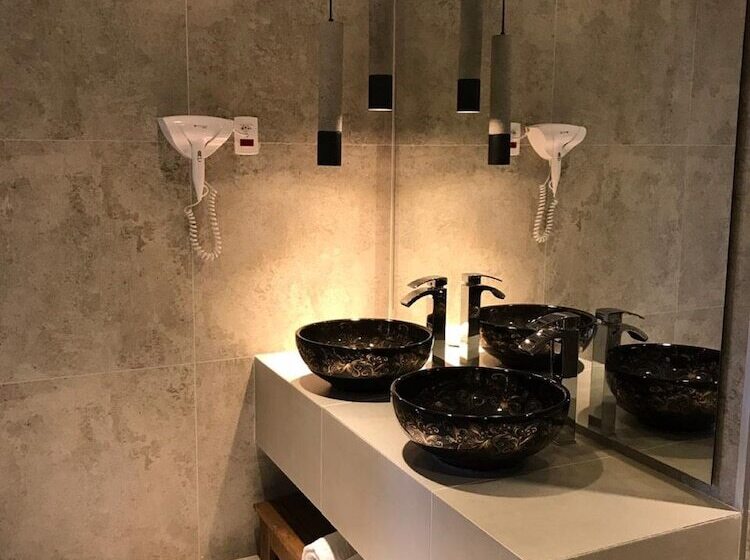 בקתה דלוקס, Pousada Shangri La