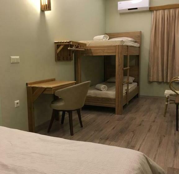 Üç Kişilik Standart Oda, Second Home Hostel