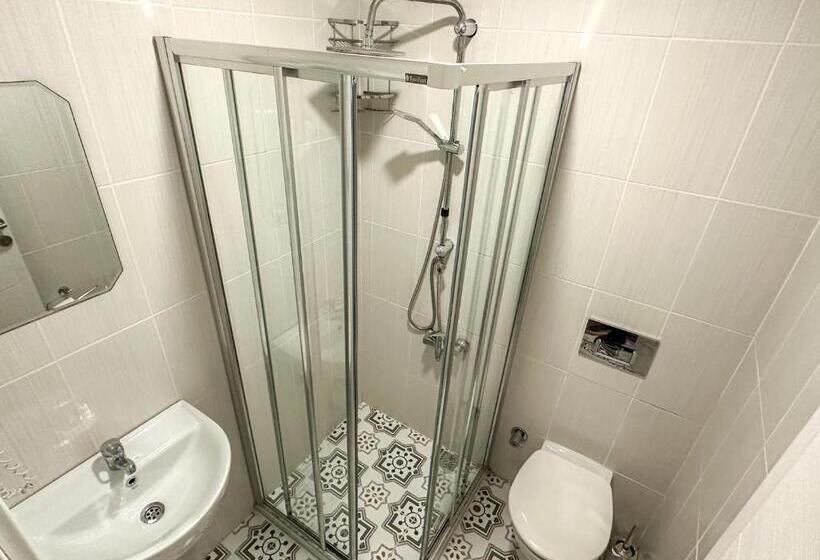 Üç Kişilik Standart Oda, Second Home Hostel